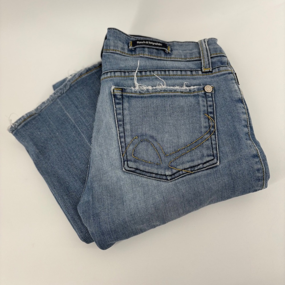 Rock & Republic Bootcut Jeans Womens 29 Light‎ Wash Low Rise Flare Distressed
